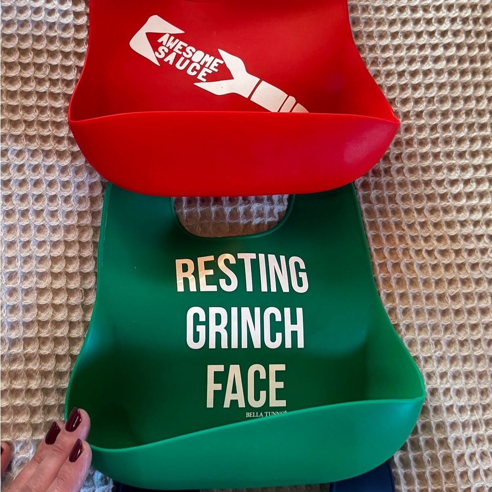 3 Bella Tunno Silicone Bibs